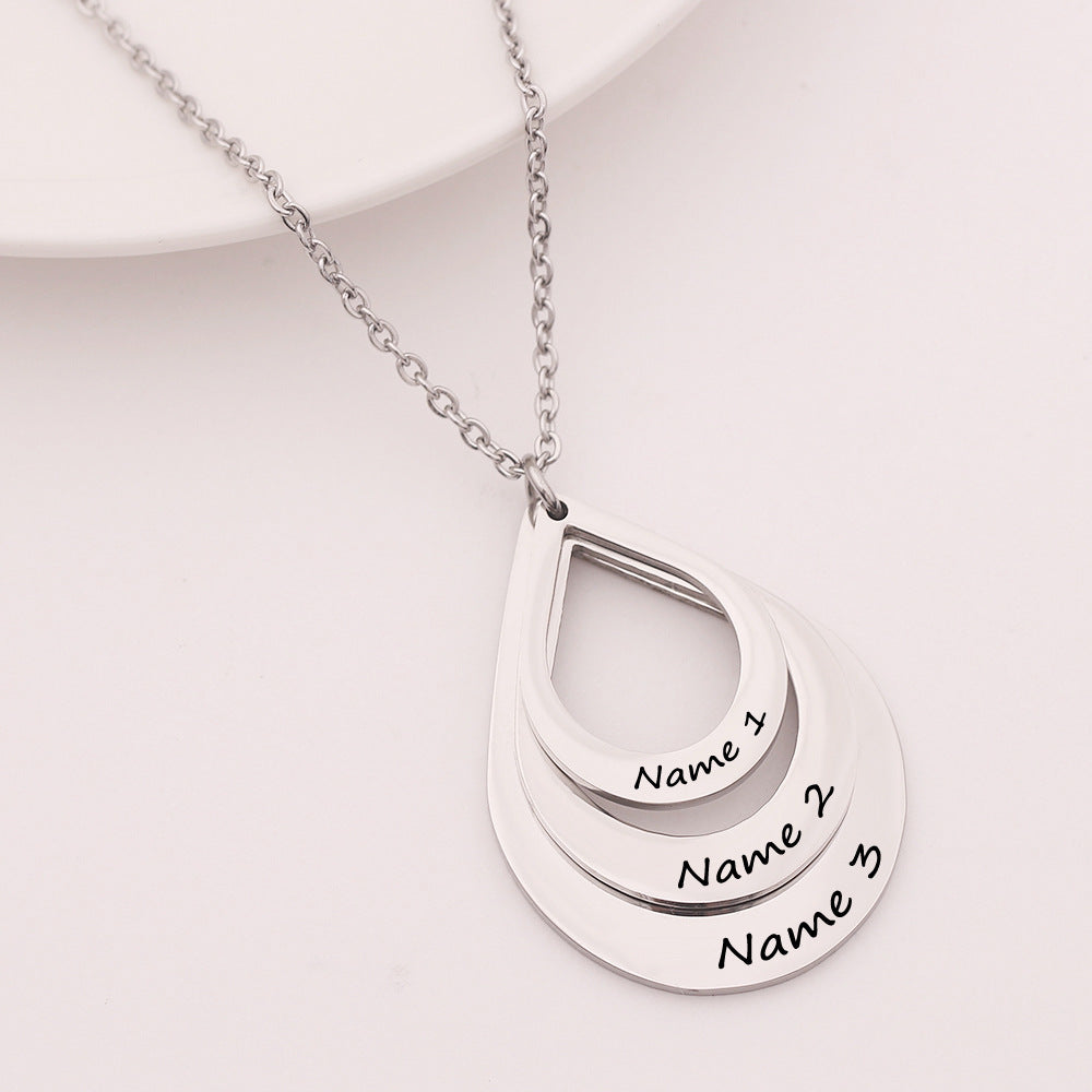 Trio d'amour, Collier personnalisable