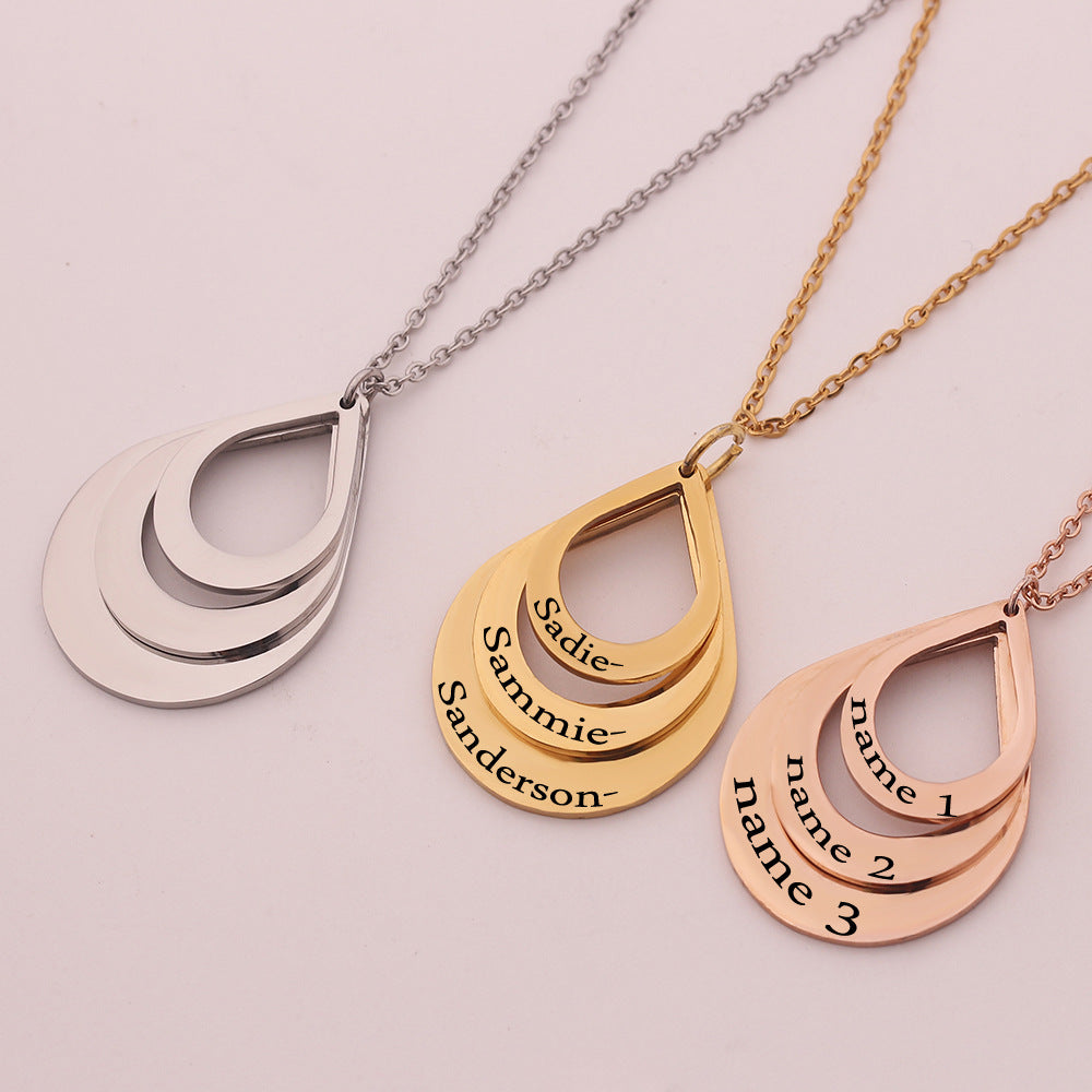 Trio d'amour, Collier personnalisable
